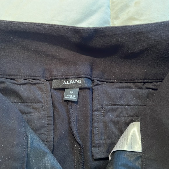 Alfani 4P black pants with built-in control panel - Picture 3 of 7